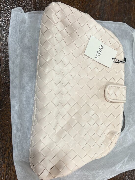 Avara Handbags - Avara Off‎ White  Cream Weave Sophia Clutch  Purse Shoulder bag NWT NEW